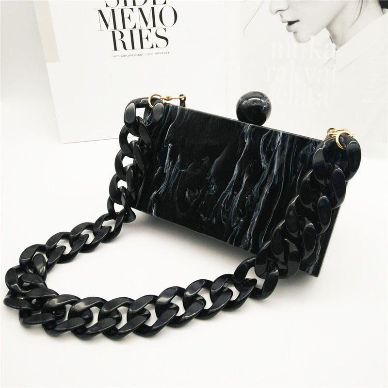 The Chloë Clutch