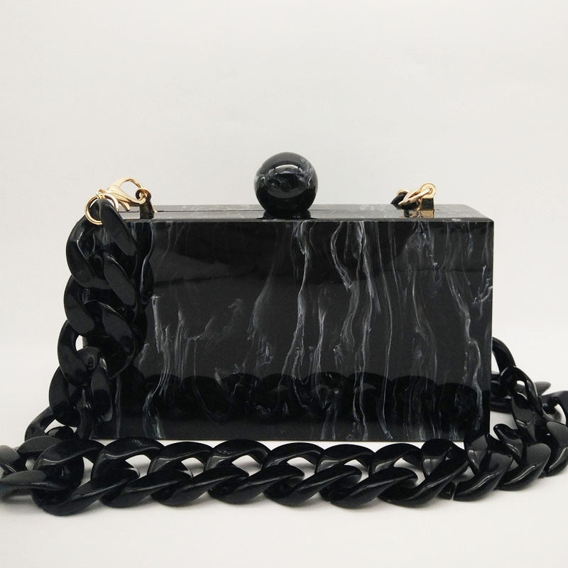 The Chloë Clutch